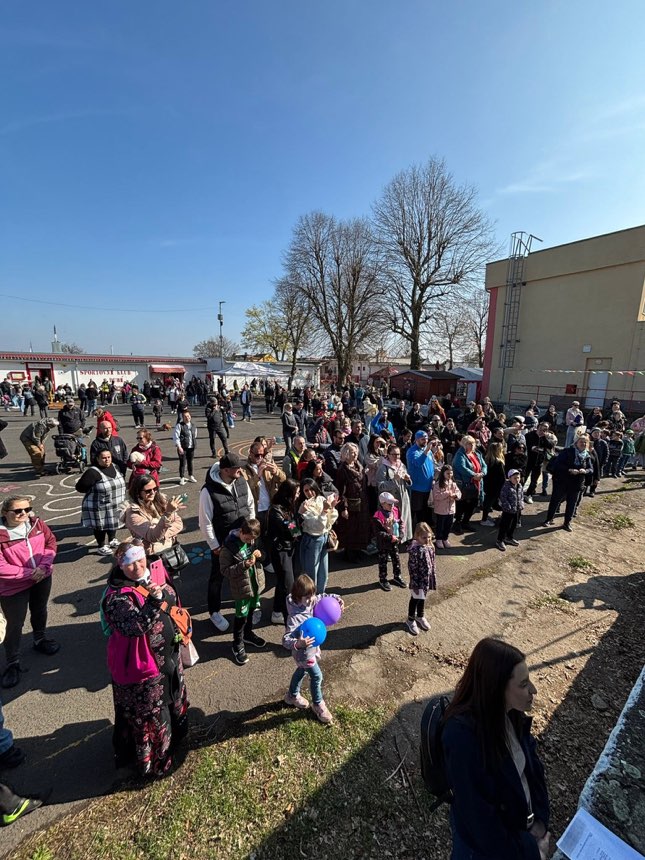 Návštěvníci akce – plno lidí a dobrá nálada